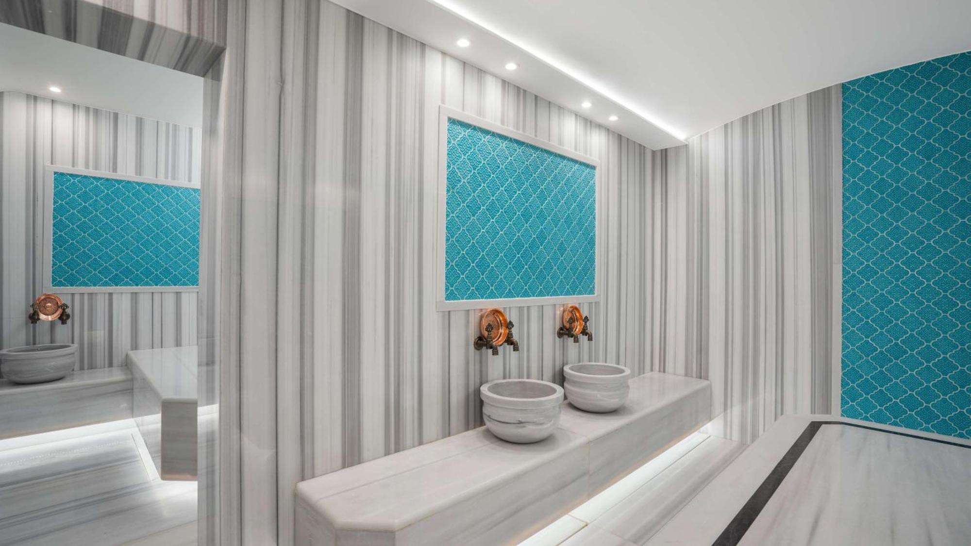 Radisson Hotel Istanbul Merter Exterior photo