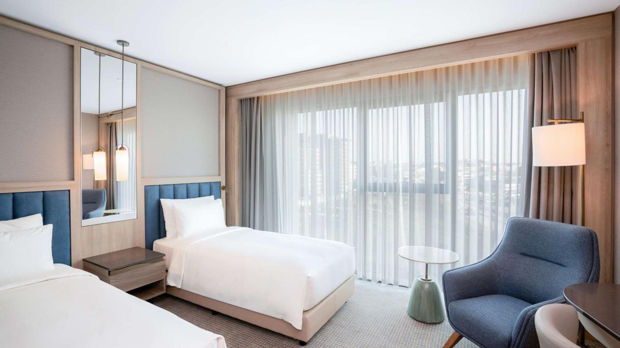Radisson Hotel Istanbul Merter Exterior photo